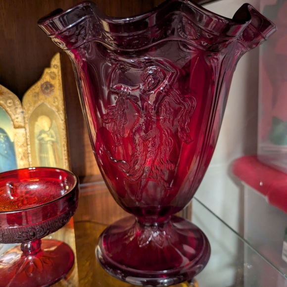 Dancing Ladies Vase